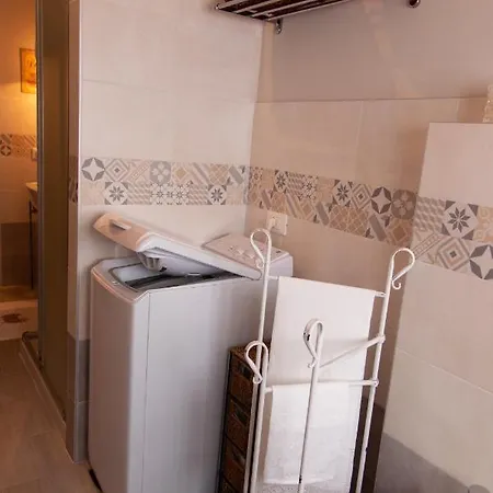 Santa Rita Apartment *